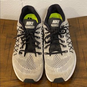 Nike Zoom Pegasus 32 (M 11.5)